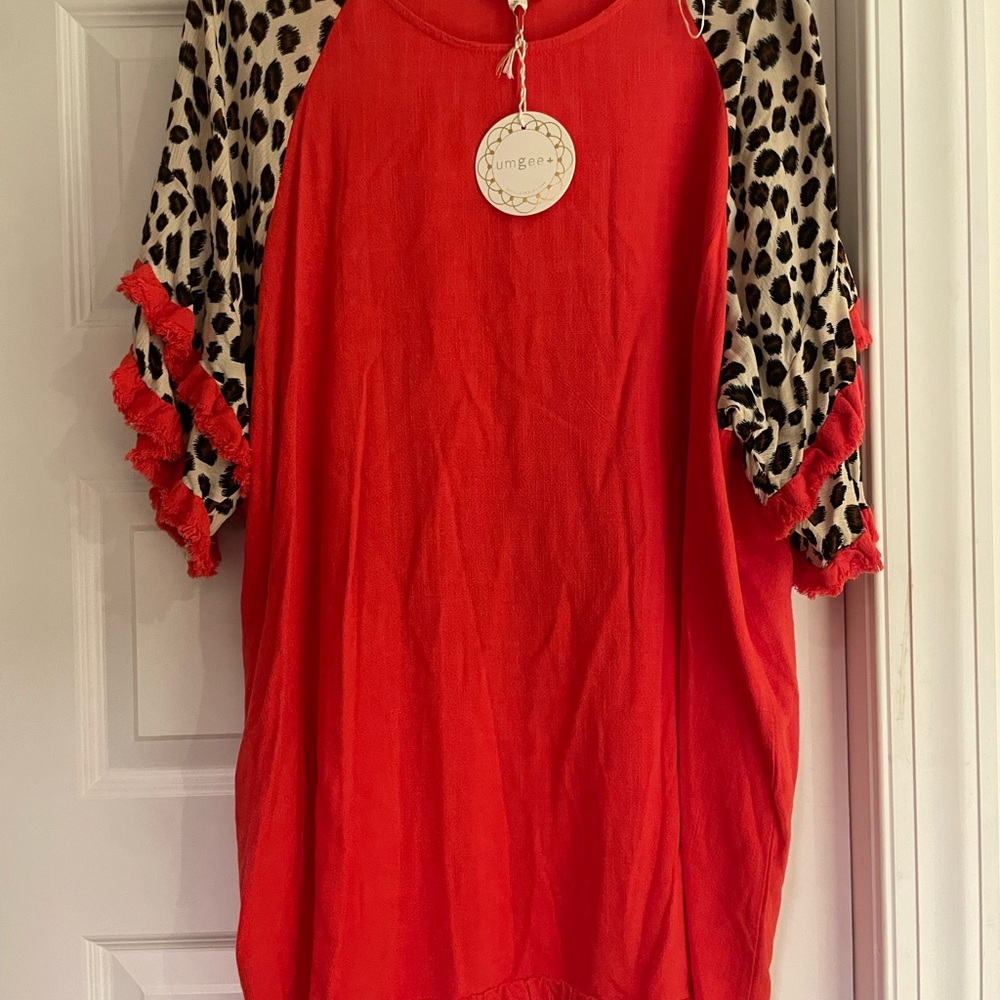 Umgee Red fiesta Dress/tunic with Leopard Print Sleeves